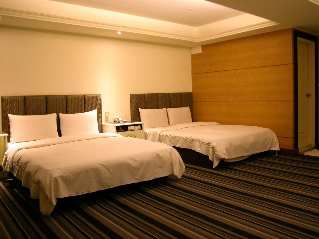 Zaw Jung Business Hotel Ταϊχούνγκ Εξωτερικό φωτογραφία